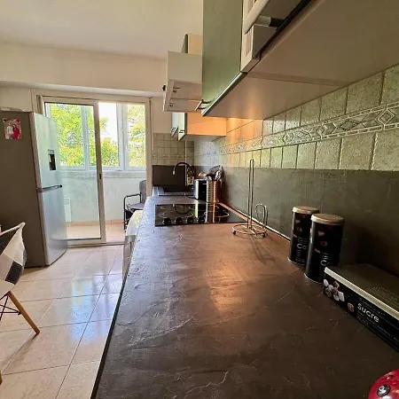 Daire Grand Cosy Et Terrasse *